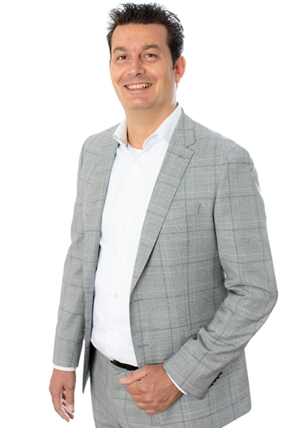 Ron Ketelaar – Accountant – Partner Ron Ketelaar - Accountant - Partner