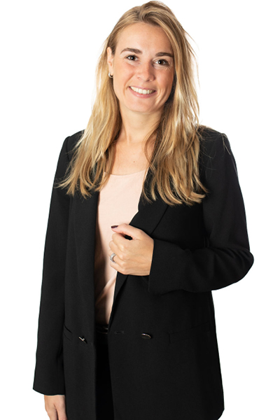 Rose Tiggelovend- Secretaresse